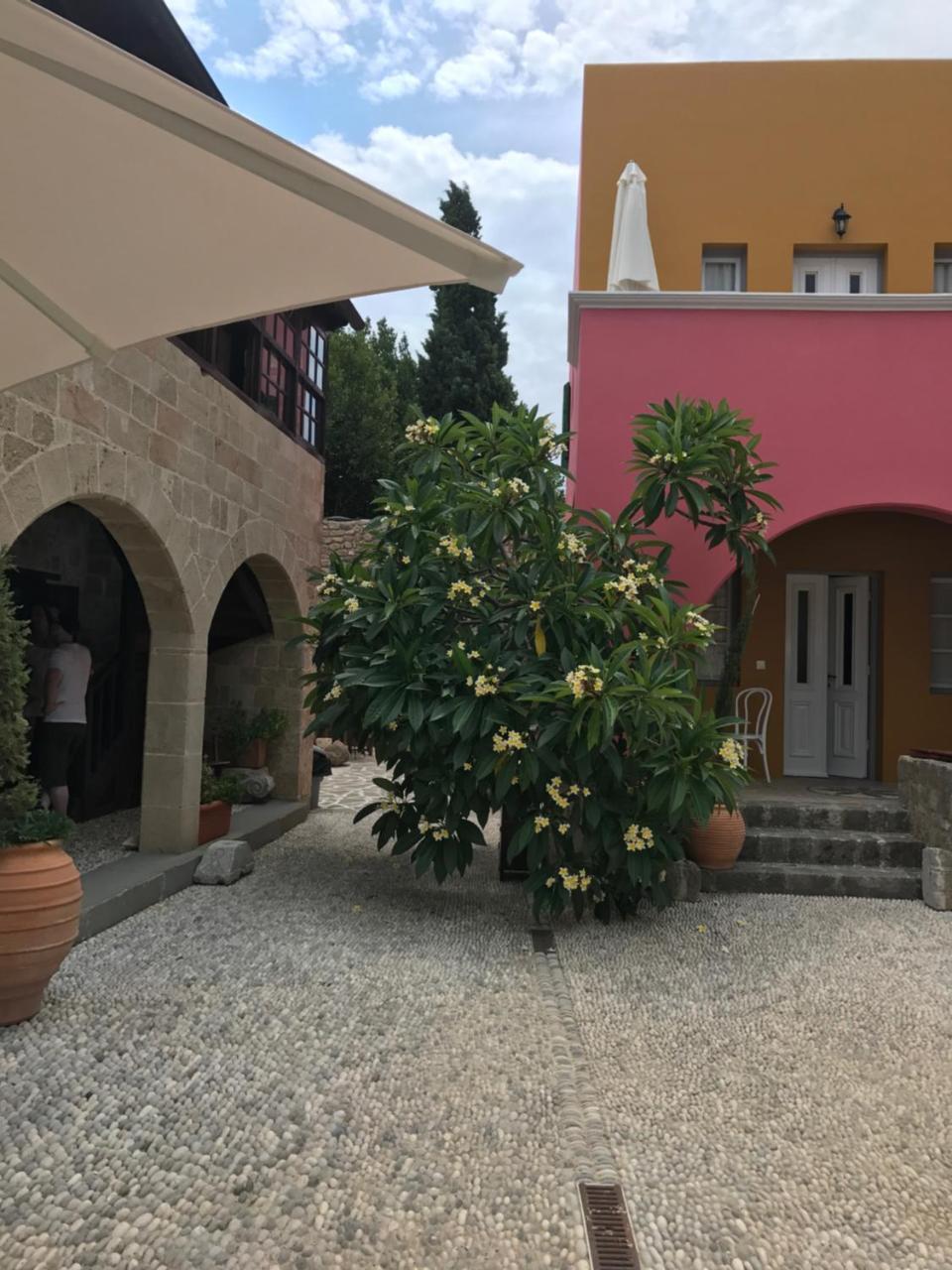 Saint Artemios Hotel And Oriental Suites Rhodes City Esterno foto