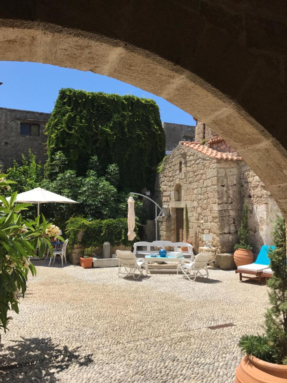 Saint Artemios Hotel And Oriental Suites Rhodes City Esterno foto
