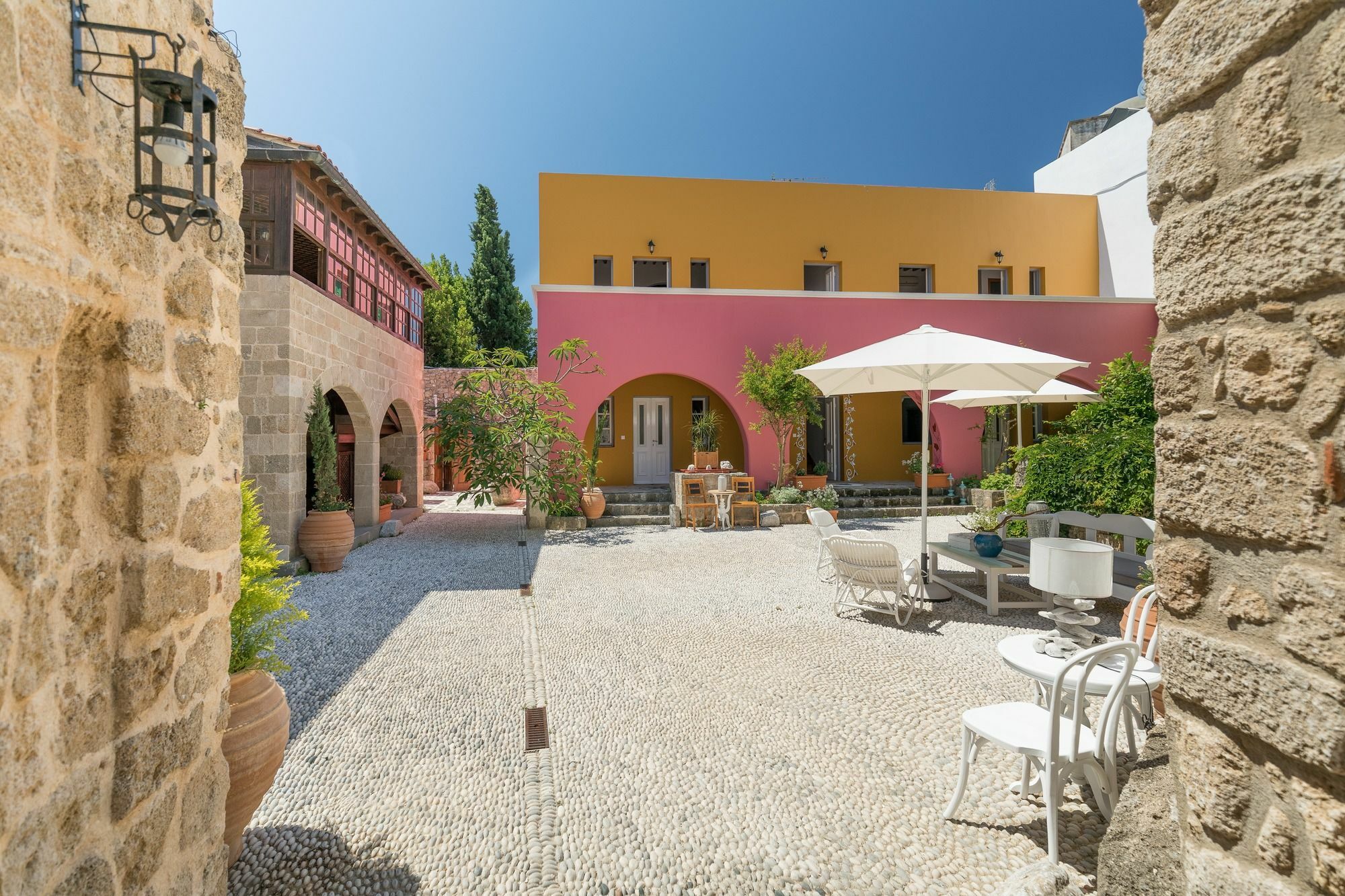 Saint Artemios Hotel And Oriental Suites Rhodes City Esterno foto